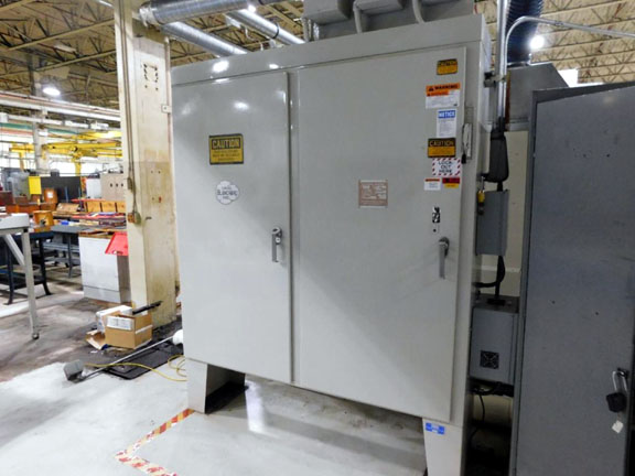 177696B.jpg (64452 bytes)