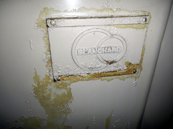 177696j.jpg (38278 bytes)